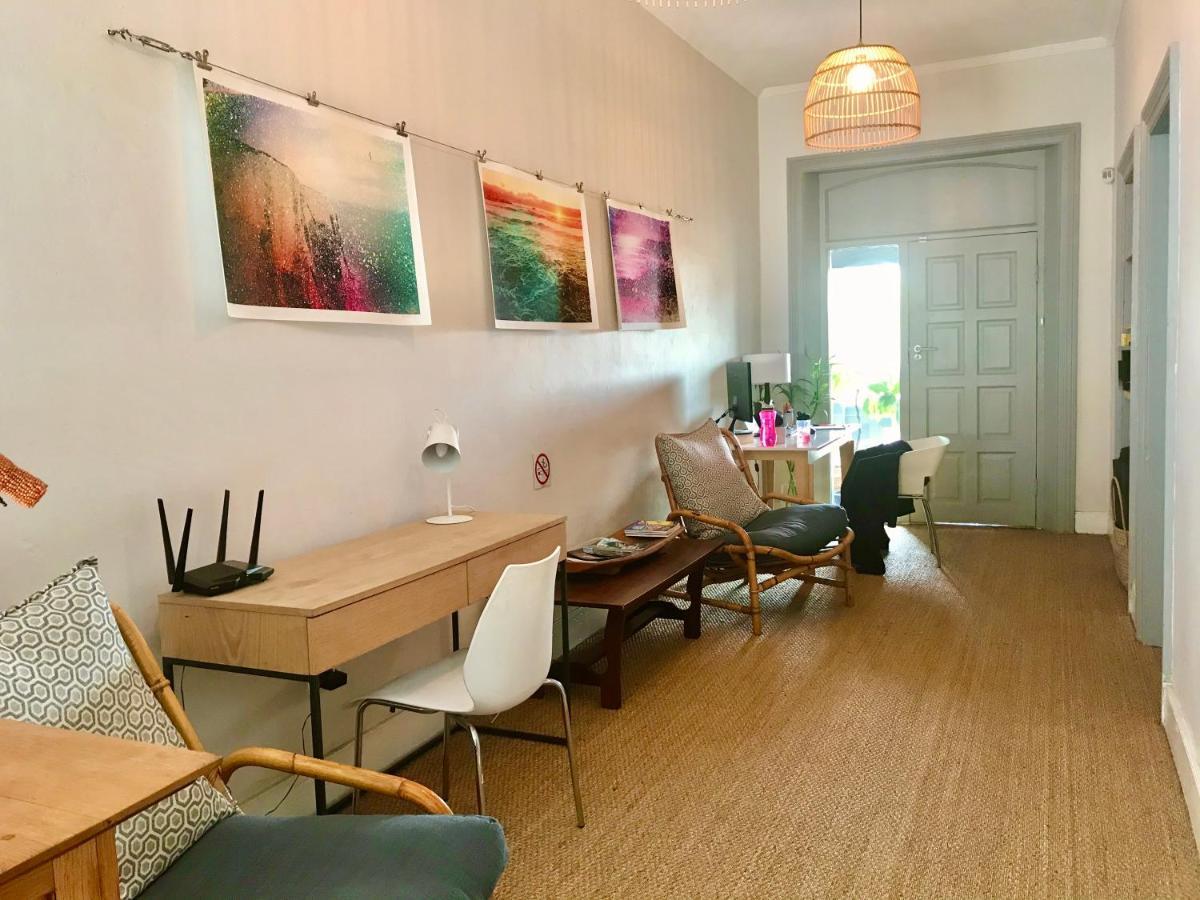 Moy Guesthouse & Backpackers ケープタウン エクステリア 写真