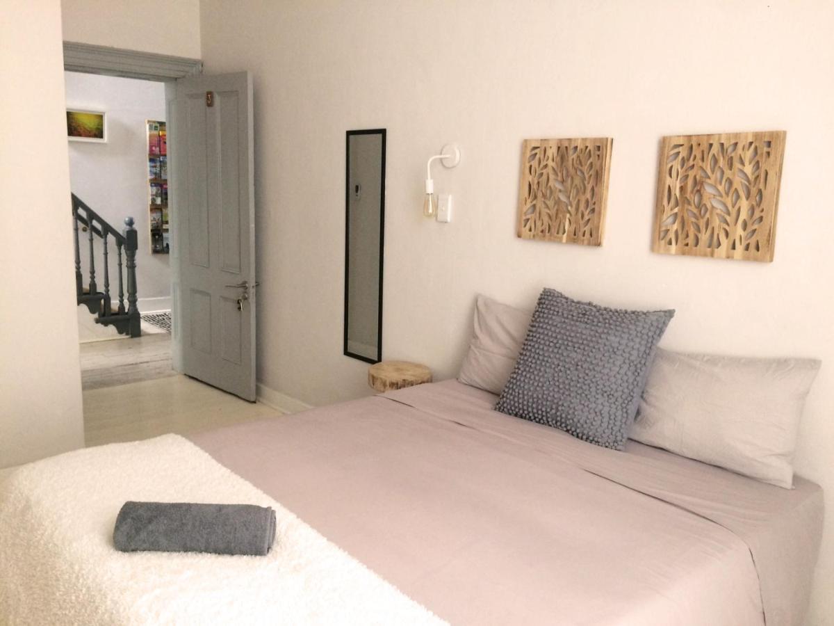 Moy Guesthouse & Backpackers ケープタウン エクステリア 写真