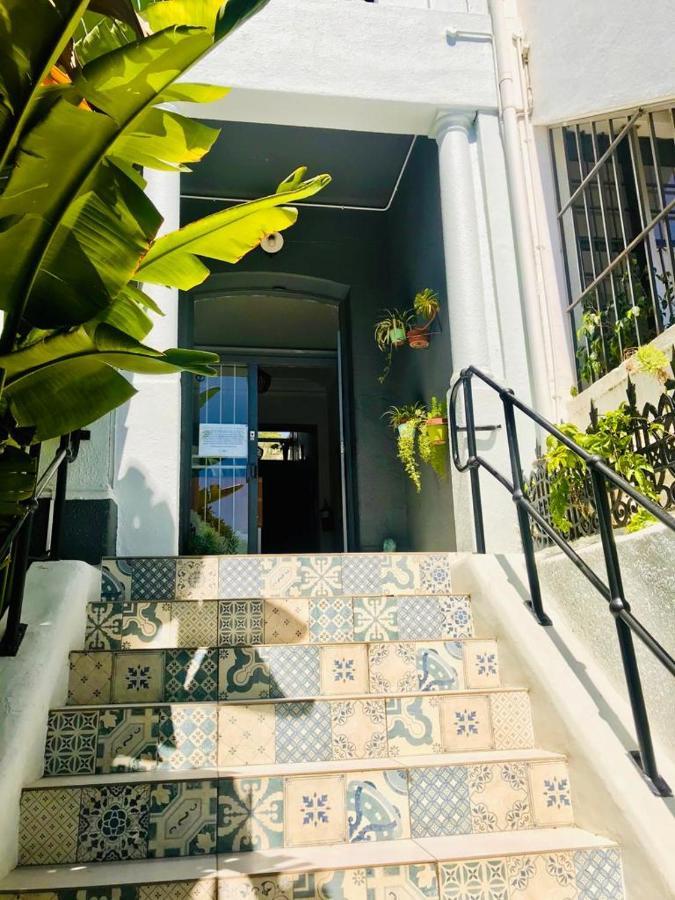 Moy Guesthouse & Backpackers ケープタウン エクステリア 写真